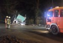 Container LKW umgestuerzt Koeln Brueck Bruecker- Dellbruecker Mauspfad P280